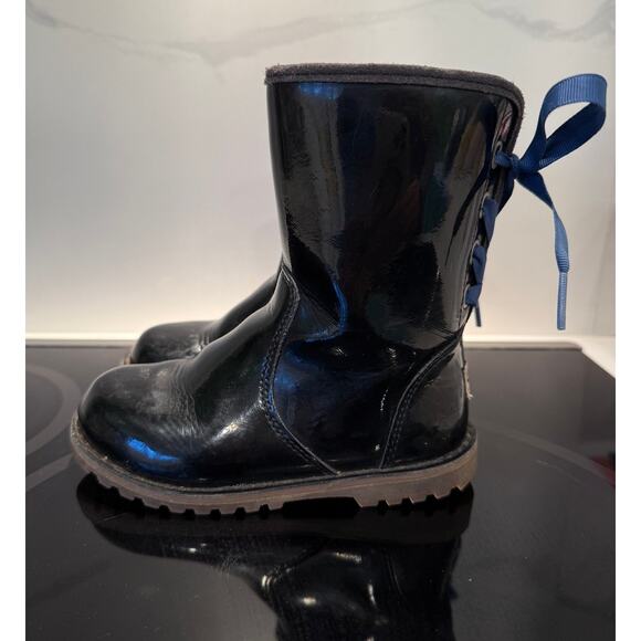 UGG Australia Girls Corene Patent Leather Boots Black Blue Laces Size 9 - Picture 3 of 8